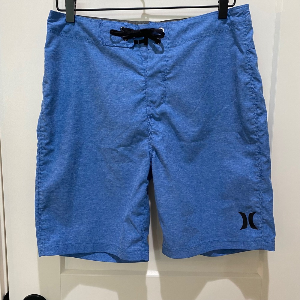 Hurley Men's Board Shorts. Blue. Size 29.‎ Ties at Front. Poly Blend. Inseam 8"
